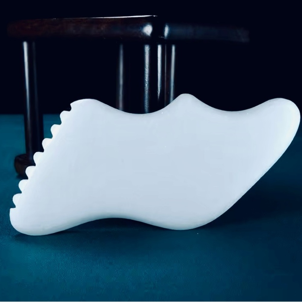GUA SHA | Facial Massage Tool | Genuine White Jade Stone - Picture 6 of 11